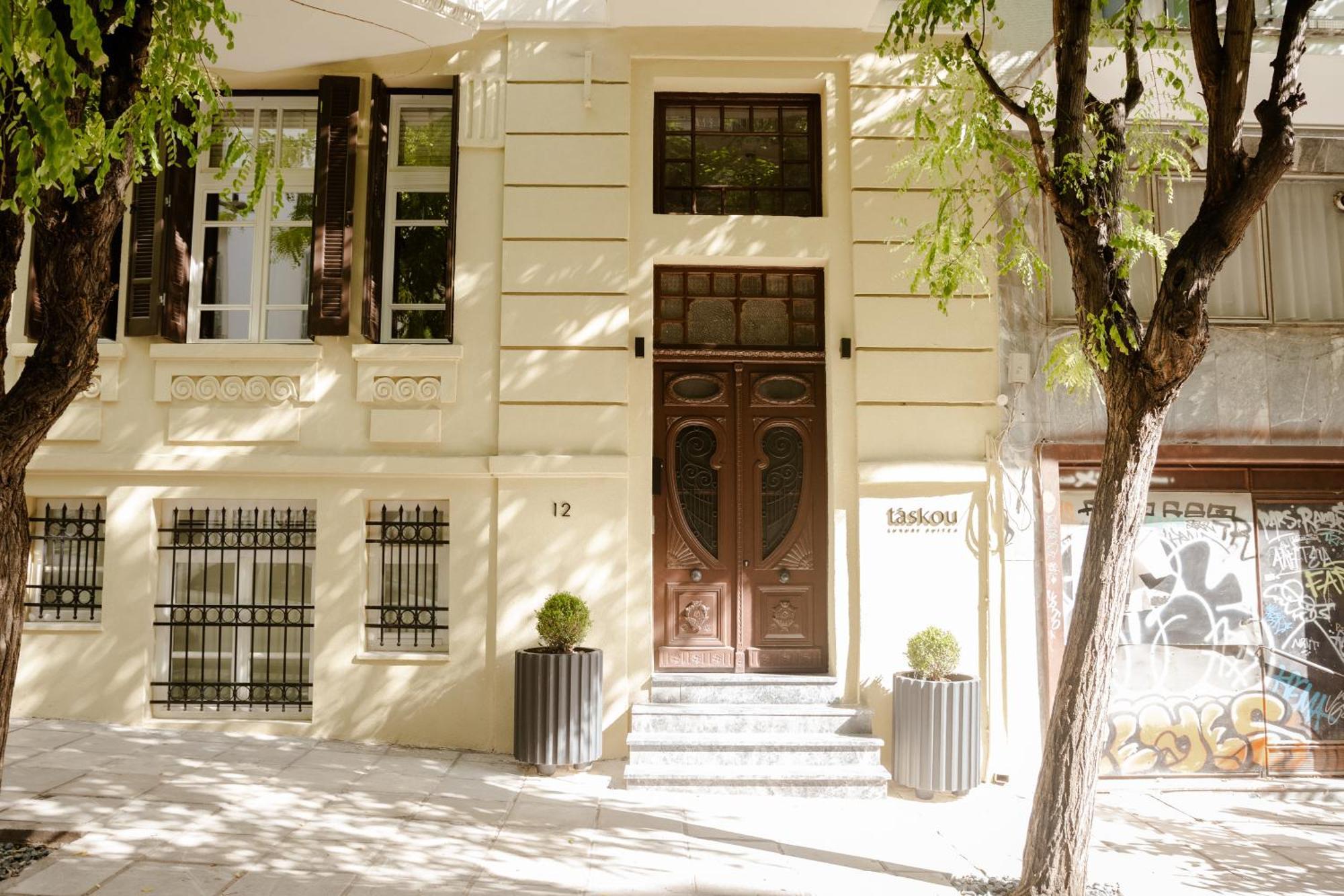 Taskou Luxury Suites Thessaloniki Exterior photo