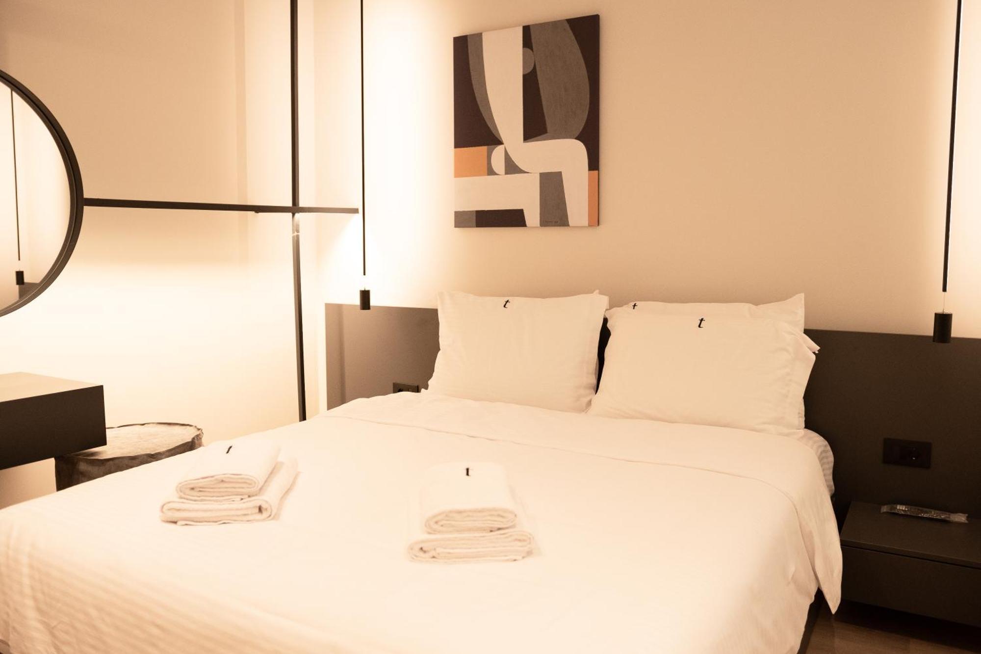 Taskou Luxury Suites Thessaloniki Exterior photo
